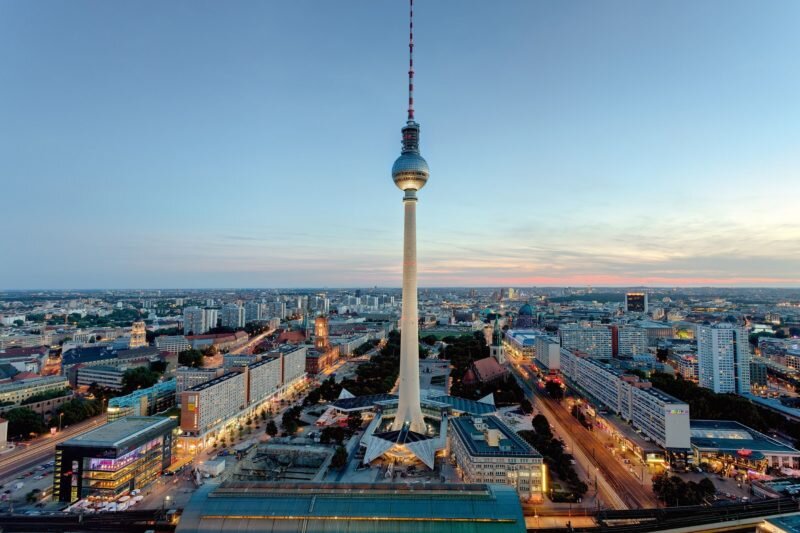 Agentie de munca din Germania cauta fete serioase!